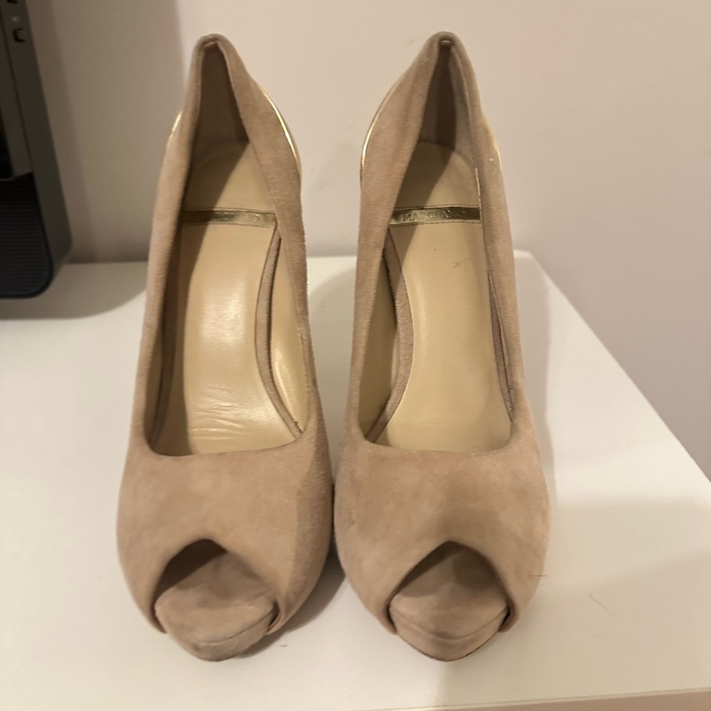 Marciano suede peep toe pump